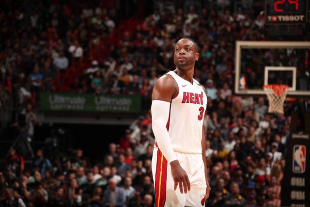 广厦：孙铭徽饱受肩伤困扰 无缘世界杯大名单