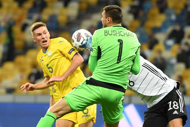 阿不都沙拉木17+13琼斯29分 新疆加时力克浙江